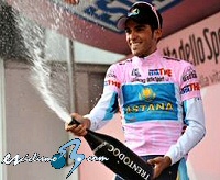 Giro de Italia: Contador: �El maillot rosa es quiz�s m�s bonito que el maillot amarillo�