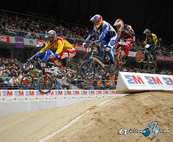 La Copa del Mundo de BMX levanta el tel�n en el Palacio de Deportes de la Comunidad de Madrid