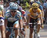 Alejandro Valcerde llegando a la meta