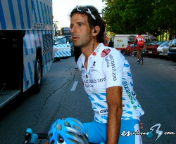 Ezequiel Mosquera, al frente del Xacobeo Galicia en la Cl�sica de Ordizia