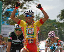 Vuelta a Colombia: Wilches se impone en la quinta etapa y C�rdenas sigue l�der