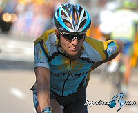 Tour de Francia: Levi Leipheimer, con molestias en la mu�eca tras la ca�da de hoy