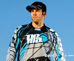 El piloto de BMX Pablo Gal�n competir� con prendas Nema