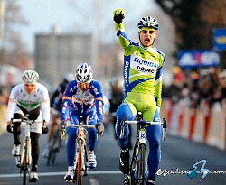 Par�s-Niza: Sagan frustra a `Purito� en la tercera etapa y Voigt es el nuevo l�der