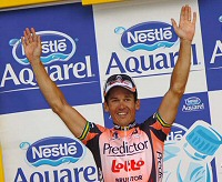 El australiano Robbie McEwen se adjudica la victoria en la segunda etapa del Tour de Romand�a