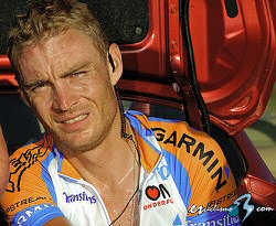 El l�der de la Vuelta a Murcia, Robert Hunter, abandona la carrera