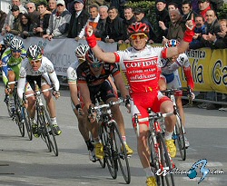 Jos� Joaqu�n Rojas acaba segundo en el GP dell�Insubria, que vence el franc�s Dumolin