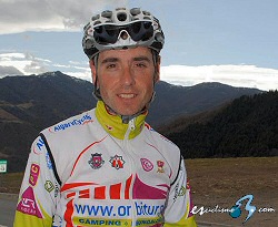 Santi P�rez, con ganas de brillar en la Vuelta Ciclista a Asturias