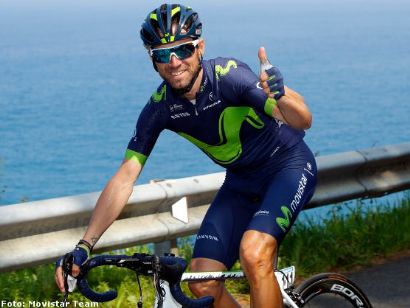 Alejandro Valverde al frente del Movistar en el Critrium del Dauphin, ensayo general del Tour
