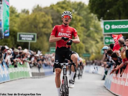 Tour de Bretaña: Alex Baudin, líder tras ganar la tercera etapa