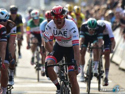 Alexander Kristoff, al frente del UAE Emirates en la Clásica de Almería