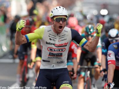 Vuelta a Alemania: Alexander Kristoff gana la segunda etapa, Alberto Bettiol nuevo líder