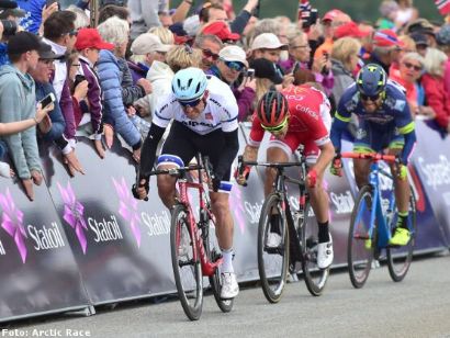 Arctic Race de Noruega: Alexander Kristoff gana la segunda, Dylan Teuns sigue líder