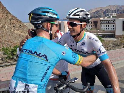 Tour de Omán: Alexey Lutsenko gana la segunda etapa, Alexander Kristoff sigue líder