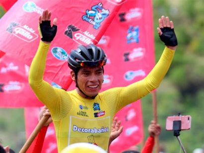 Alfredo Ajpacajá se proclama campeón de la Vuelta a Guatemala