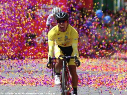 Vuelta a Guatemala: Alfredo Ajpacajá gana la séptima y afianza el liderato