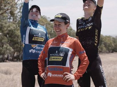 Tour Down Under: Amanda Spratt se impone en la segunda etapa y se viste de lder