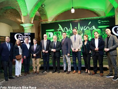 Córdoba se viste de gala para la 14ª edición de Andalucía Bike Race