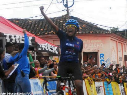 Vuelta a Venezuela Femenina: Angisbel del Valle gana la segunda etapa, Wilmarys Moreno sigue líder