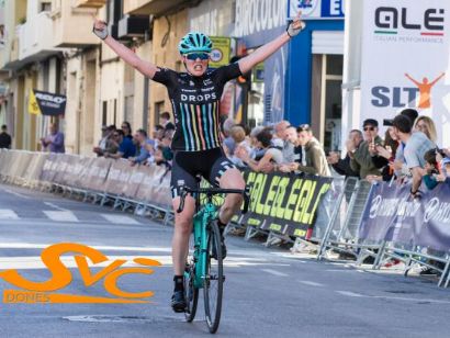 Setmana Ciclista Valenciana: Ann-Sophie Duyck gana la segunda etapa, Cecille Ludwing líder