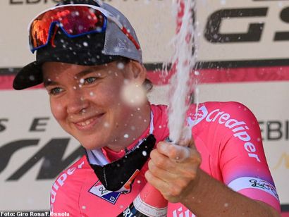 Anna Van Der Breggen se hace con el Giro Rosa y Évita Muzic con la última etapa
