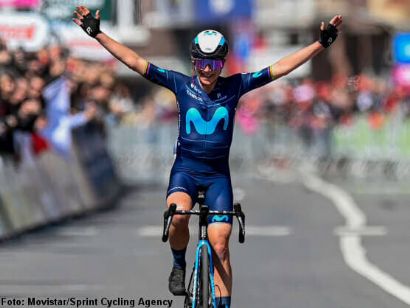 Tour de Francia Femenino: Annemiek van Vleuten se viste de amarillo ganando la séptima etapa