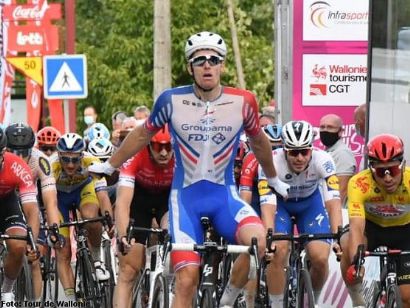 Van Avermaet, Démare y Van der Poel, figuras del Campeonato de Europa de Plouay
