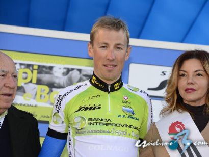 Artur Ershov lidera la Semana Coppi y Bartali tras el doble sector