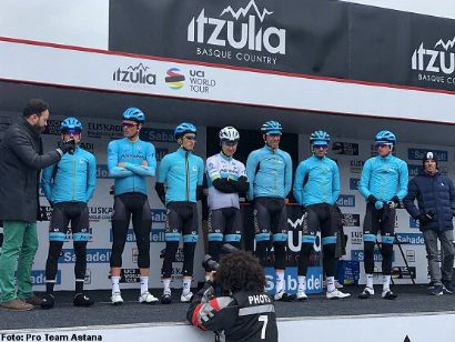 Vuelta al País Vasco: Izagirre, Lutsenko y Bilbao pasarán noche en observación