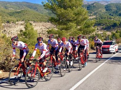 El Burgos-BH, preparado para la Challenge de Mallorca