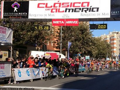 Clásica de Almería: Caleb Ewan, feliz por extender un buen inicio de temporada