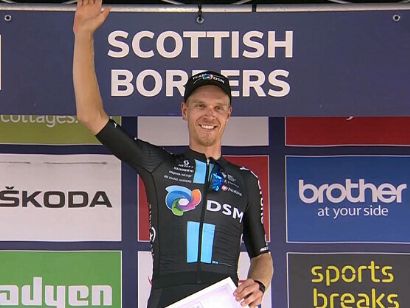 Tour de Gran Bretaña: Cees Bol gana la segunda etapa, Corbin Strong sigue líder
