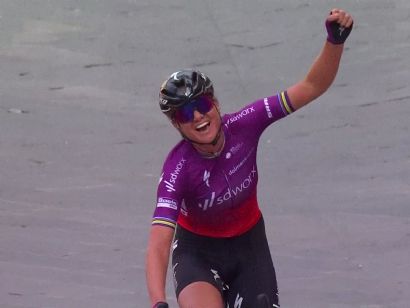 Tour de Flandes: Chantal Blaak defiende el título ante una ambiciosa Annemiek Van Vleuten