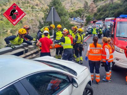 Un ciclista fallecido y otro herido tras ser arrollados por un turismo en Calpe (Alicante)