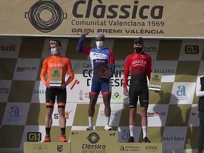 Lorenzo Manzin se hace con la Clàssica Comunitat Valenciana 1969