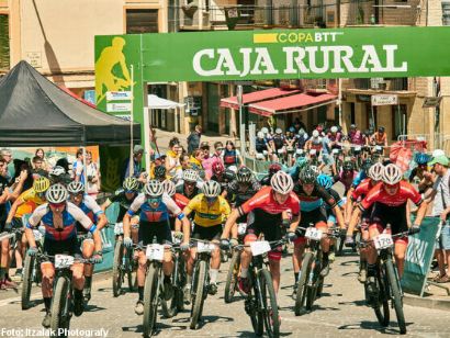 Copa Caja Rural BTT: Jesús Torres y Estibaliz Sagardoy vencen en Sangüesa