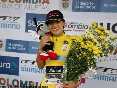 Daniela Atehortúa lidera la Vuelta a Colombia Femenina tras ganar la segunda etapa