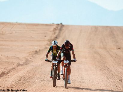 Titan Desert Saudí Arabia: David Valero: "Estoy muy contento con la primera experiencia en el desierto"