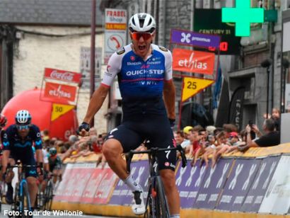 Tour de Valonia: Ballerini gana la cuarta etapa, Stannard sigue líder