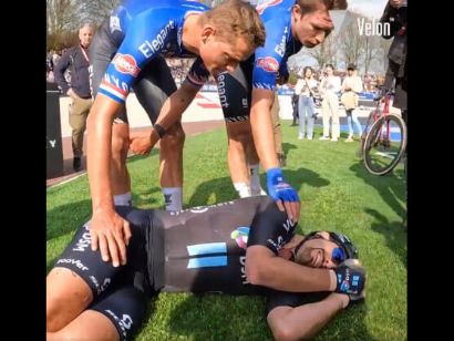 Van der Poel, Philipsen y Degenkolb. Imagen de deportividad en la París-Roubaix
