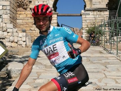 Diego Ulissi se lleva la Vuelta a Turquía y Edward Theuns la última etapa