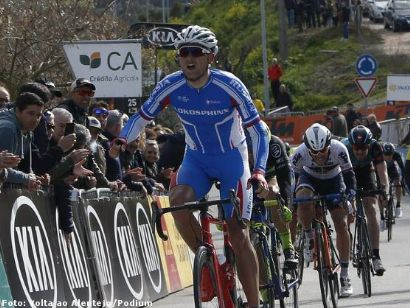 Vuelta al Alentejo: Dmitry Strakhov repite victoria y Mark Downey sigue líder