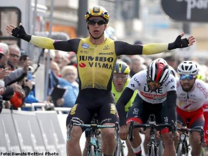 Groenewegen puede con Gaviria en los Tres Días de Brujas-La Panne