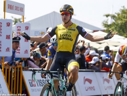 Dylan Groenewegen lidera el Tour de Guangxi tras ganar la primera etapa