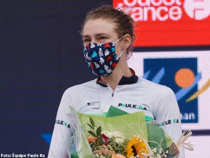 Giro Rosa: Elizabeth Banks gana la cuarta etapa y Annemiek van Vleuten sigue líder