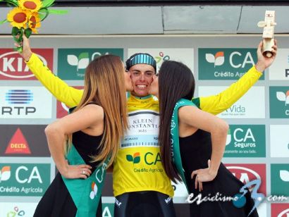 Vuelta al Alentejo: Enric Mas se impone en la segunda etapa y es líder