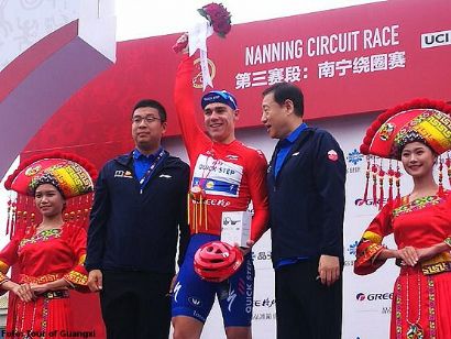 Tour de Guangxi: Fabio Jakobsen asume el liderato tras ganar el tercer sprint