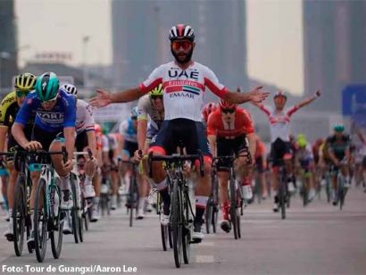 Gree-Tour de Guangxi: Fernando Gaviria gana la quinta, Enric Mas sigue líder