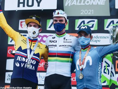 Alaphilippe hace suya la Flecha Valona por delante de Roglic y Valverde