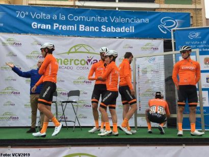 Vuelta a la Comunidad Valenciana: Lpez se fractura la clavcula y Pealver se daa un codo